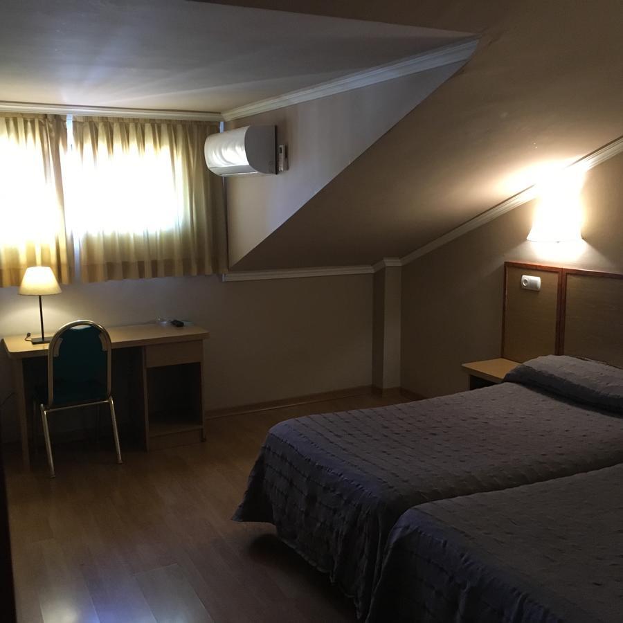 Hotel Avenida Леганес Екстер'єр фото